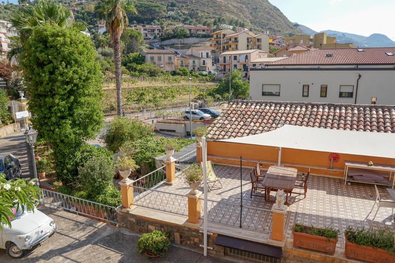 Villa Caterina - Solemar Sicilia เชฟาลู ภายนอก รูปภาพ