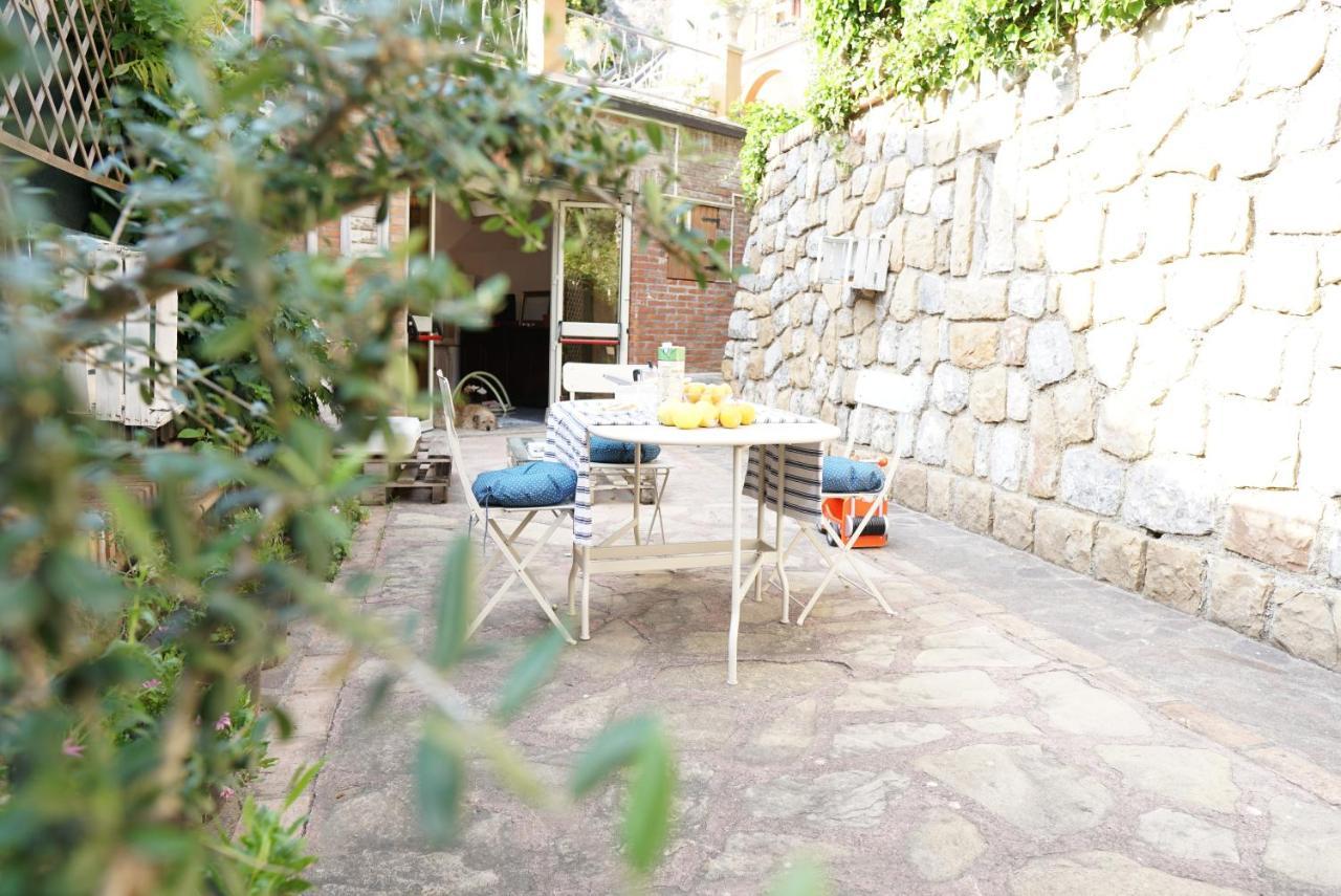 Villa Caterina - Solemar Sicilia เชฟาลู ภายนอก รูปภาพ