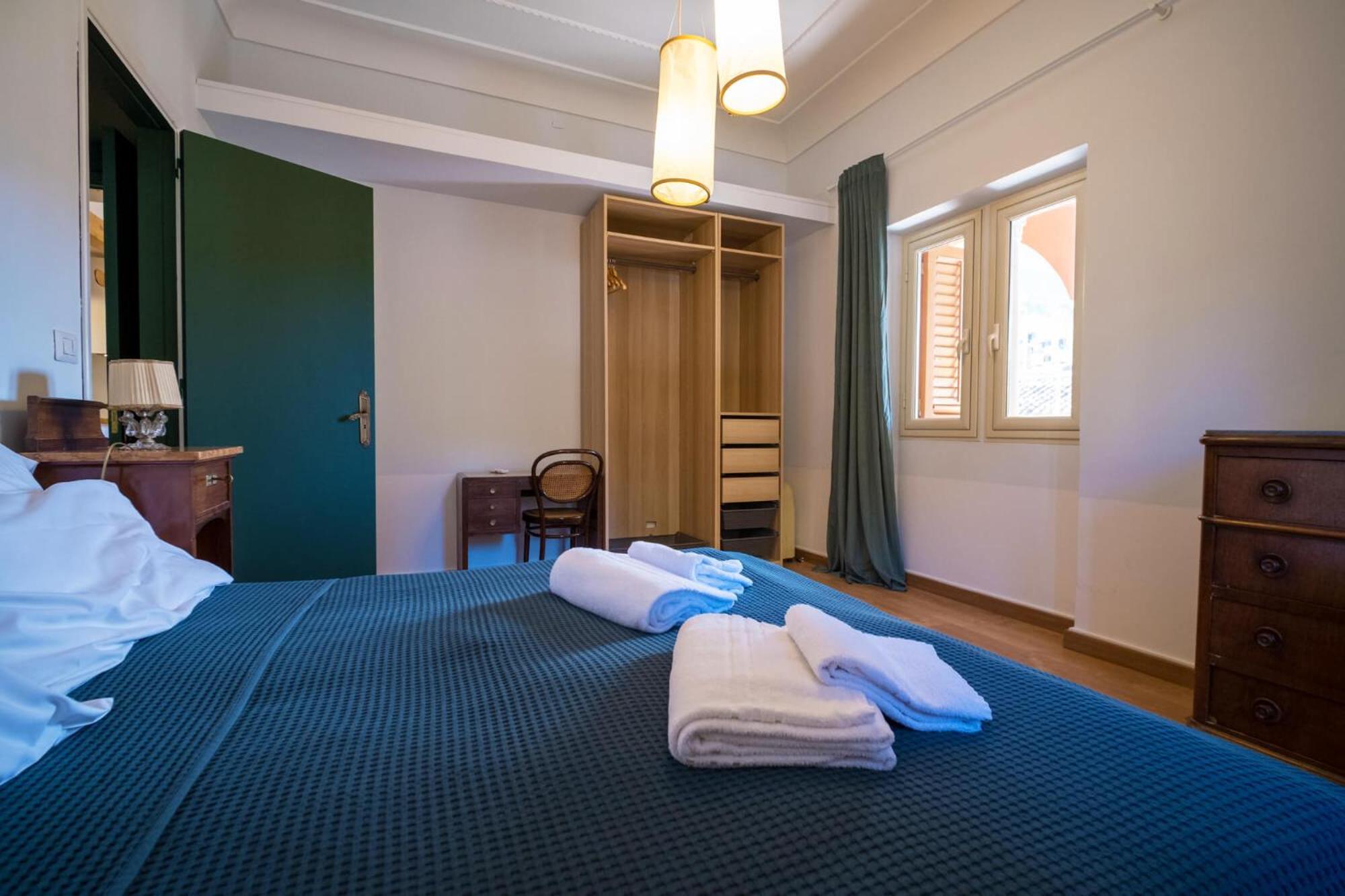 Villa Caterina - Solemar Sicilia เชฟาลู ภายนอก รูปภาพ