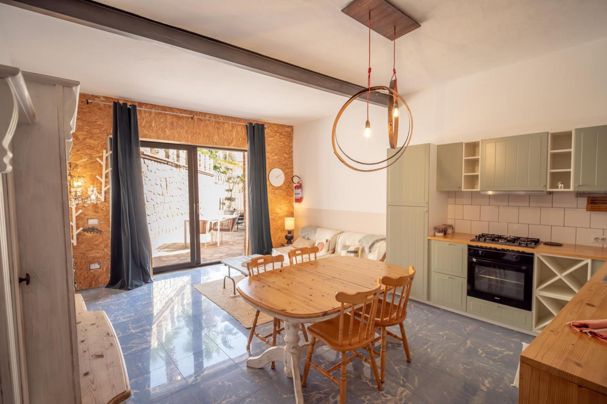 Villa Caterina - Solemar Sicilia เชฟาลู ภายนอก รูปภาพ