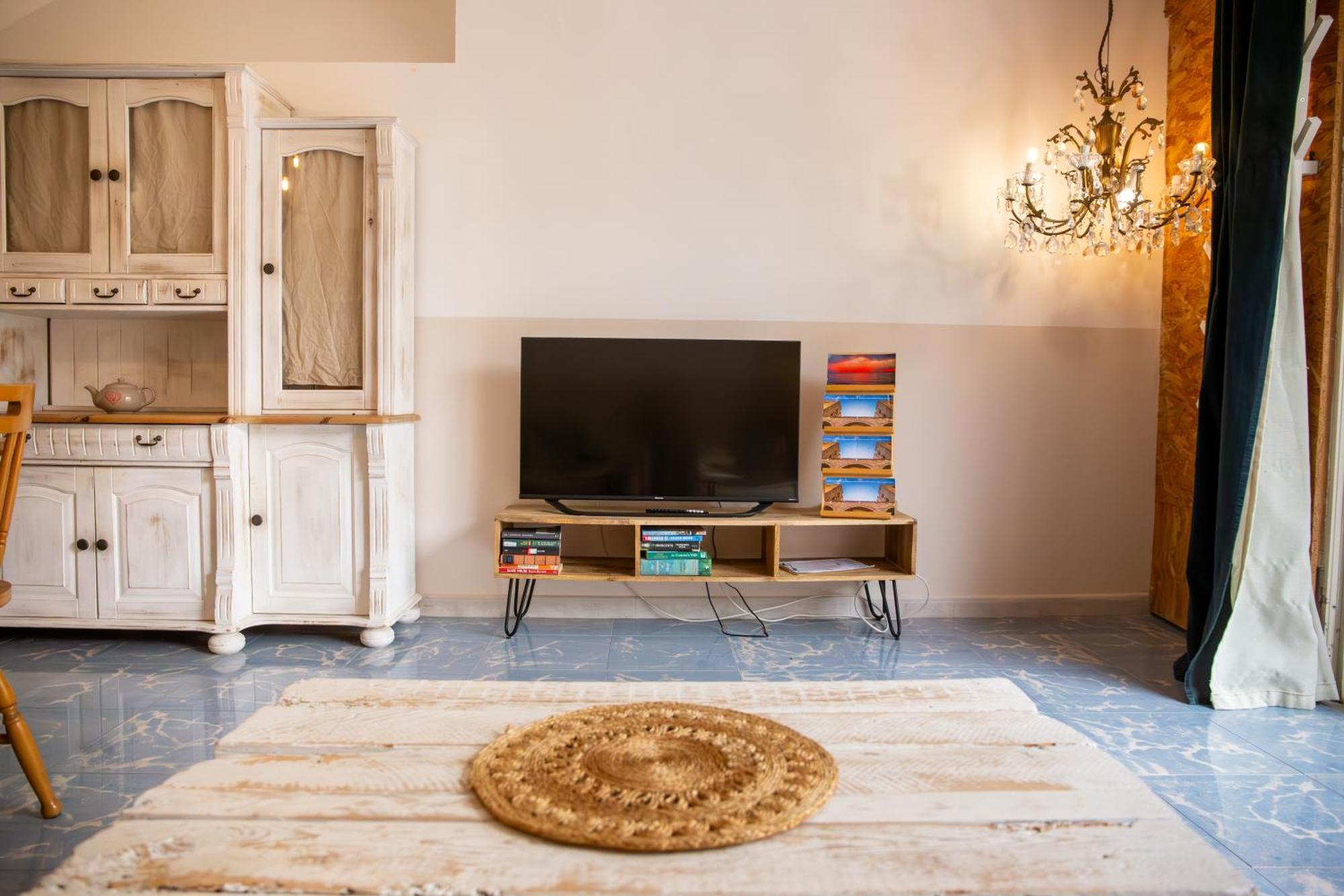 Villa Caterina - Solemar Sicilia เชฟาลู ภายนอก รูปภาพ
